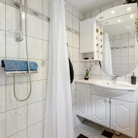 4 Bedroom Awesome In 펜션 *